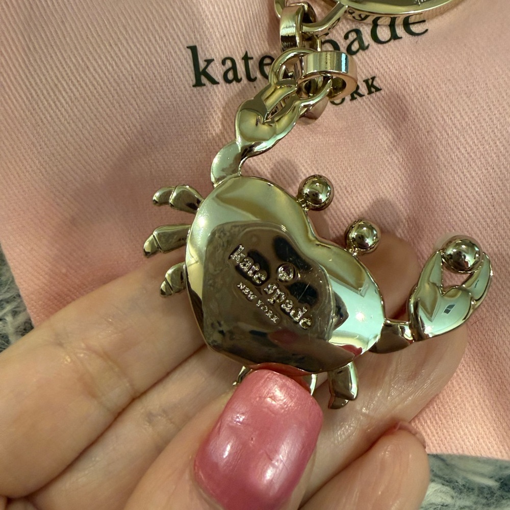 NWT Kate Spade Gold Ring Keychain with Clip - Picture 3 of 4